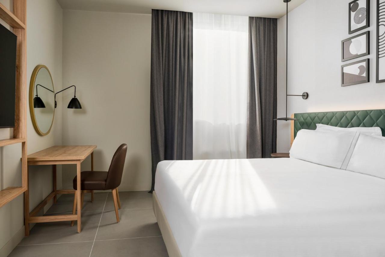 Hilton Garden Inn Bologna North Quarto Inferiore Exterior photo