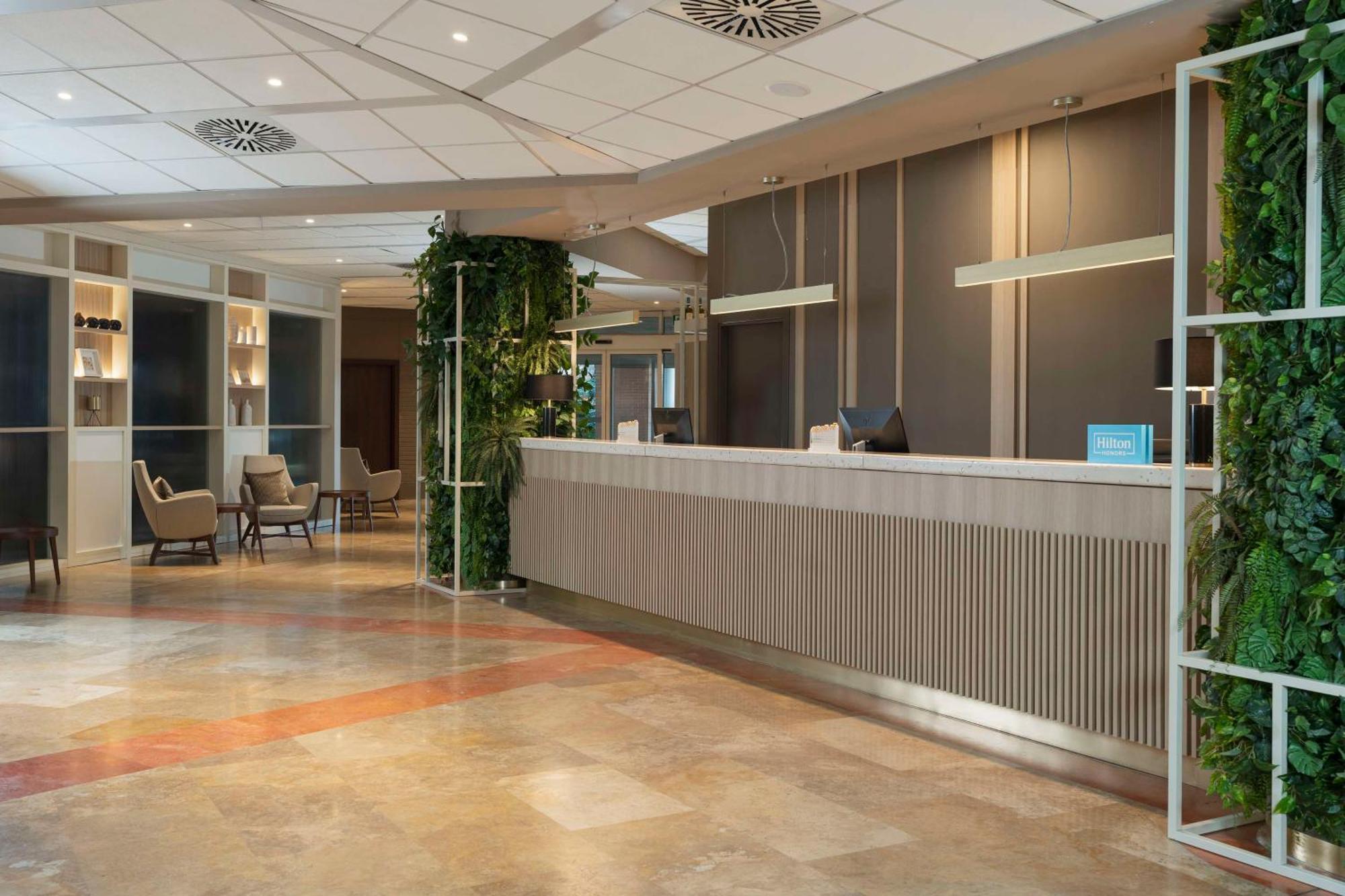 Hilton Garden Inn Bologna North Quarto Inferiore Exterior photo