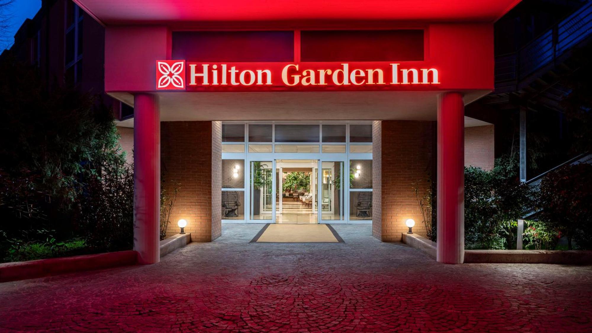 Hilton Garden Inn Bologna North Quarto Inferiore Exterior photo