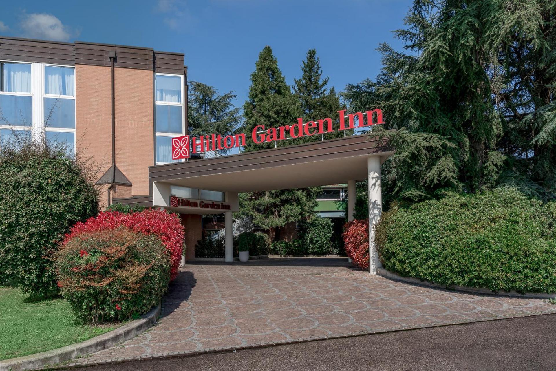 Hilton Garden Inn Bologna North Quarto Inferiore Exterior photo